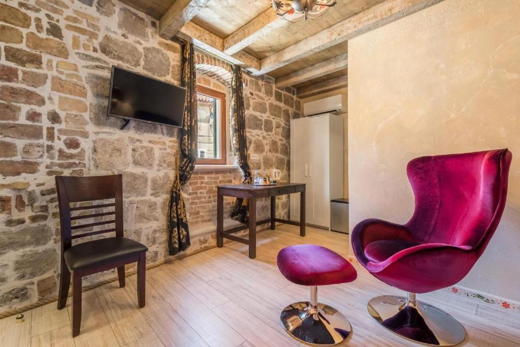 Historic Plaza Varos Split (Adults Only) エクステリア 写真